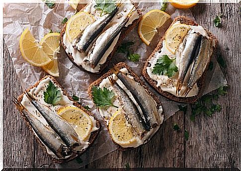 Iron-rich foods for pregnant women can be sardines