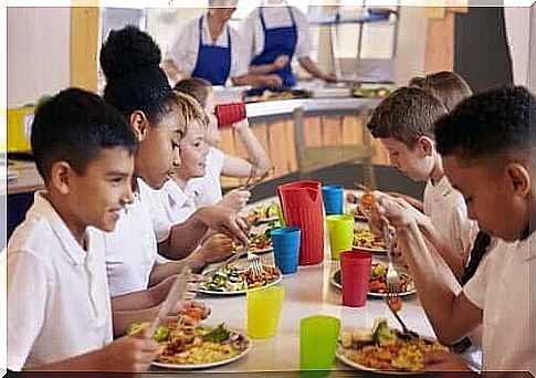 Eating together promotes healthy habits